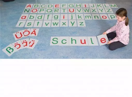 ABC-Buchstabenset "Teppichfliesen"